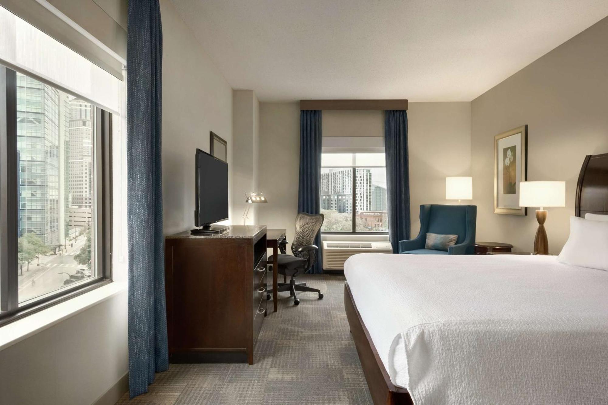Hilton Garden Inn Minneapolis Downtown Exteriör bild