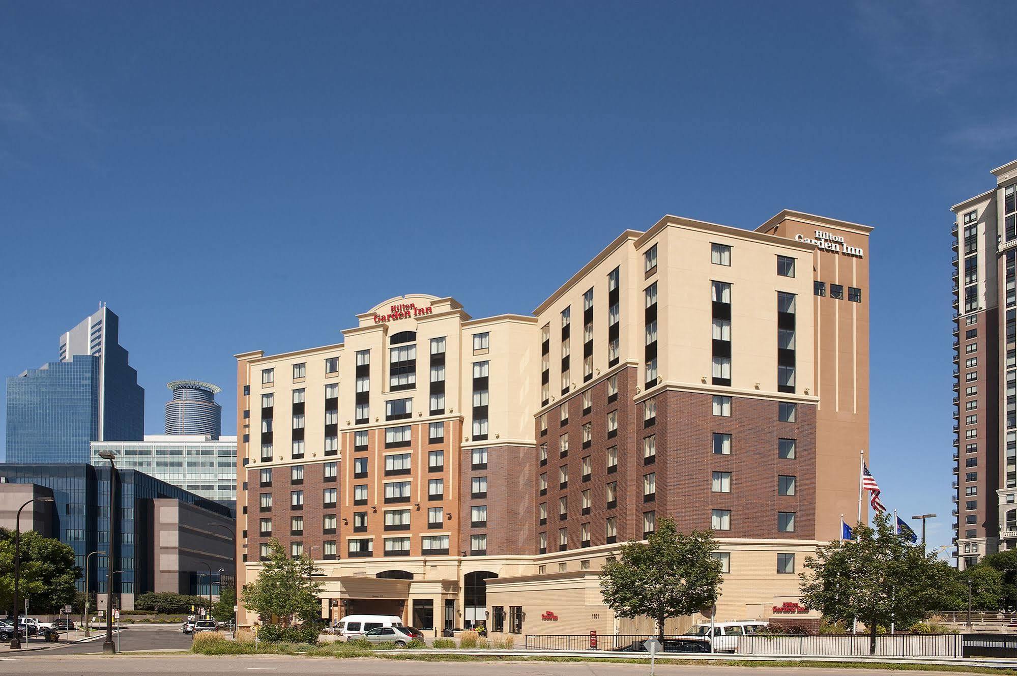 Hilton Garden Inn Minneapolis Downtown Exteriör bild