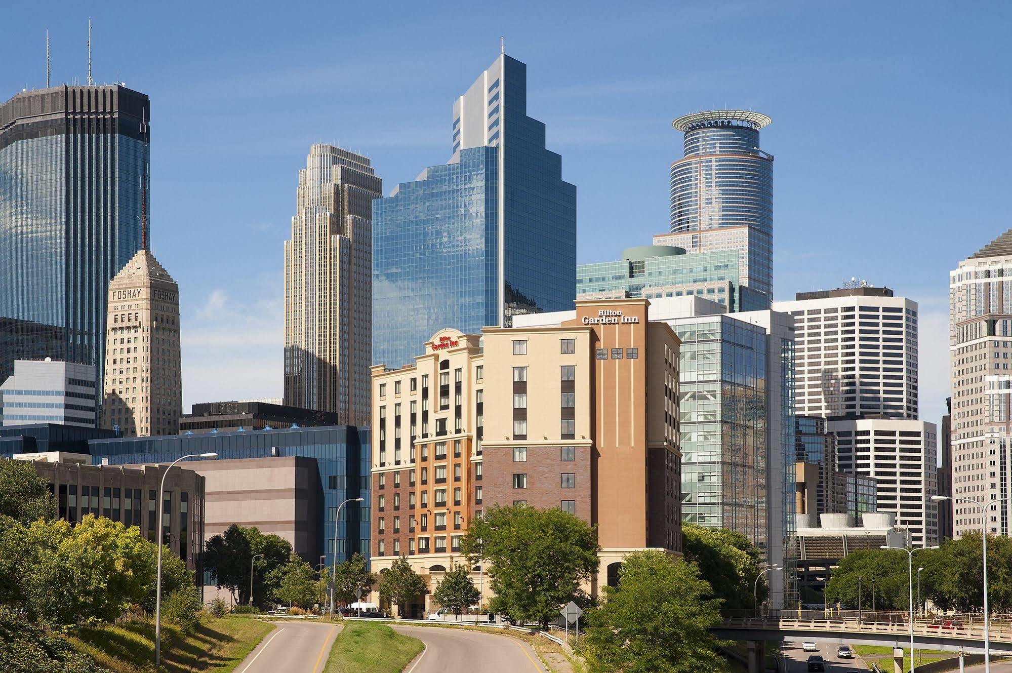 Hilton Garden Inn Minneapolis Downtown Exteriör bild